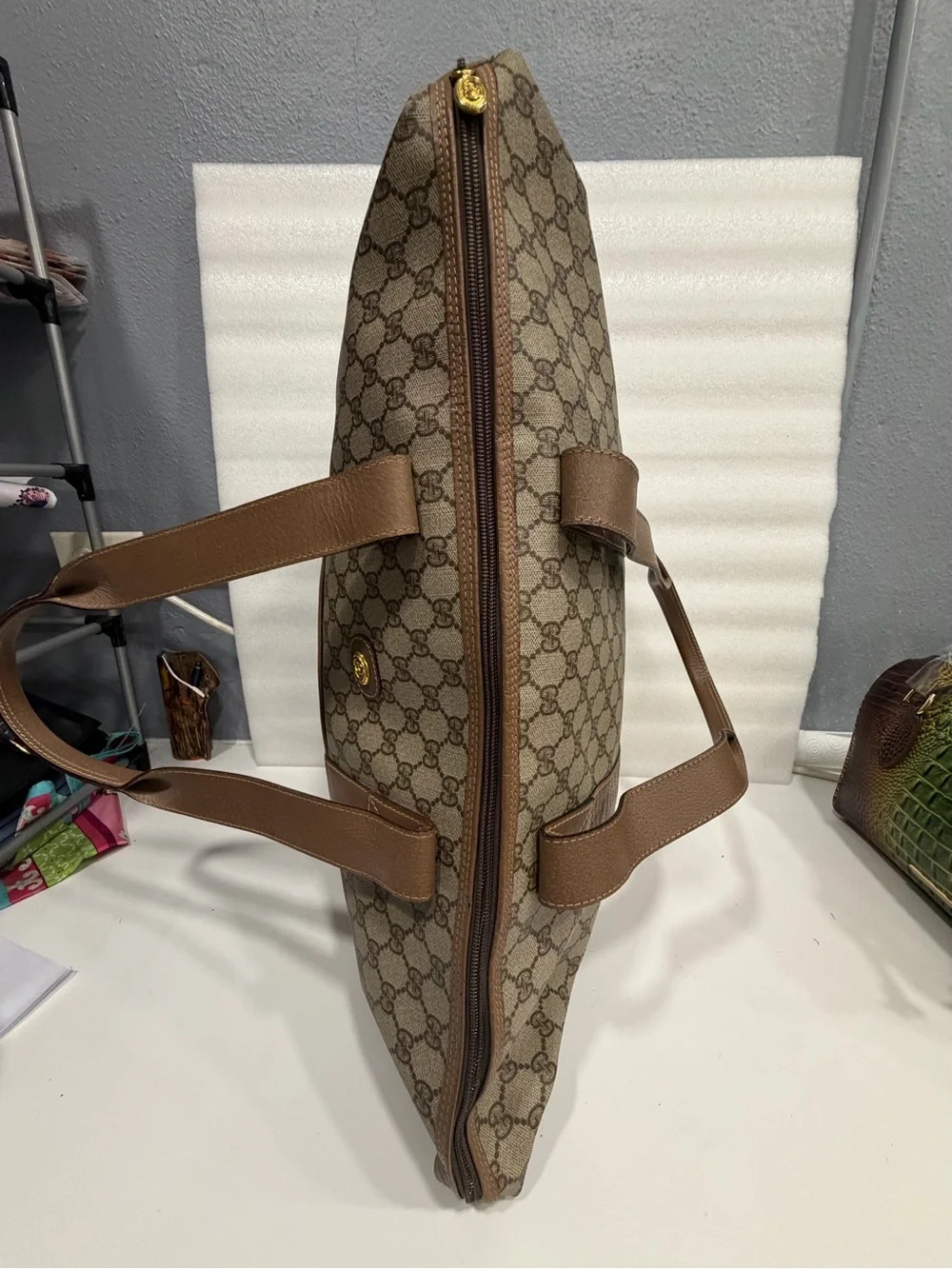 Gucci Beige Brown GG Supreme Canvas large travel tote